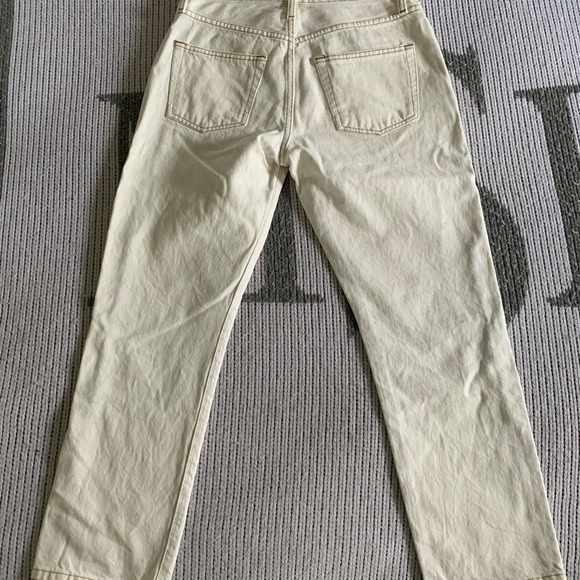Frame le Pixie Slouch off white denim straight leg. Size 25 - Picture 4 of 5